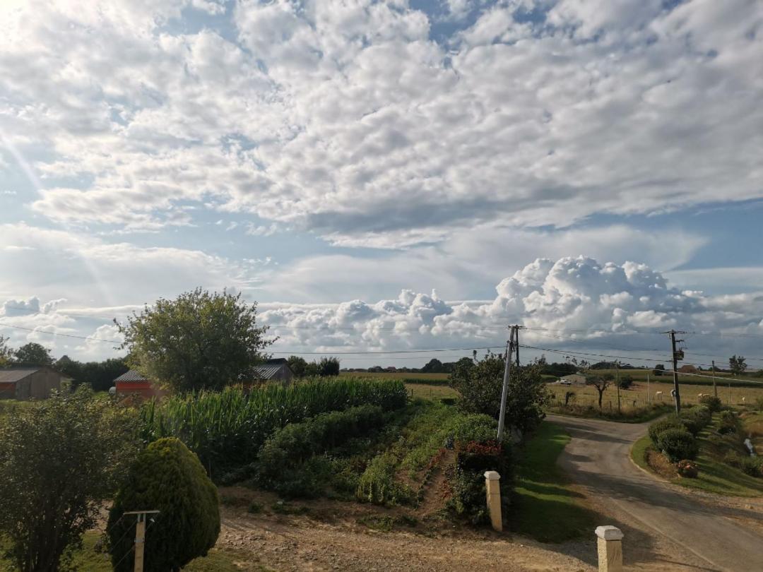 Appartement Calme En Pleine Campagne Malaussanne Εξωτερικό φωτογραφία